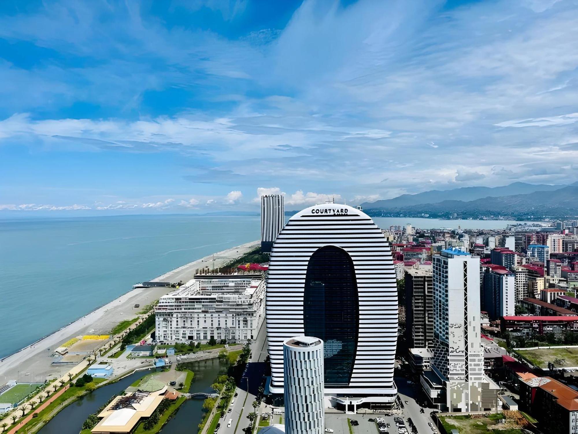 Luxury Orbi City Sea View Aparthotel Batumi Zewnętrze zdjęcie