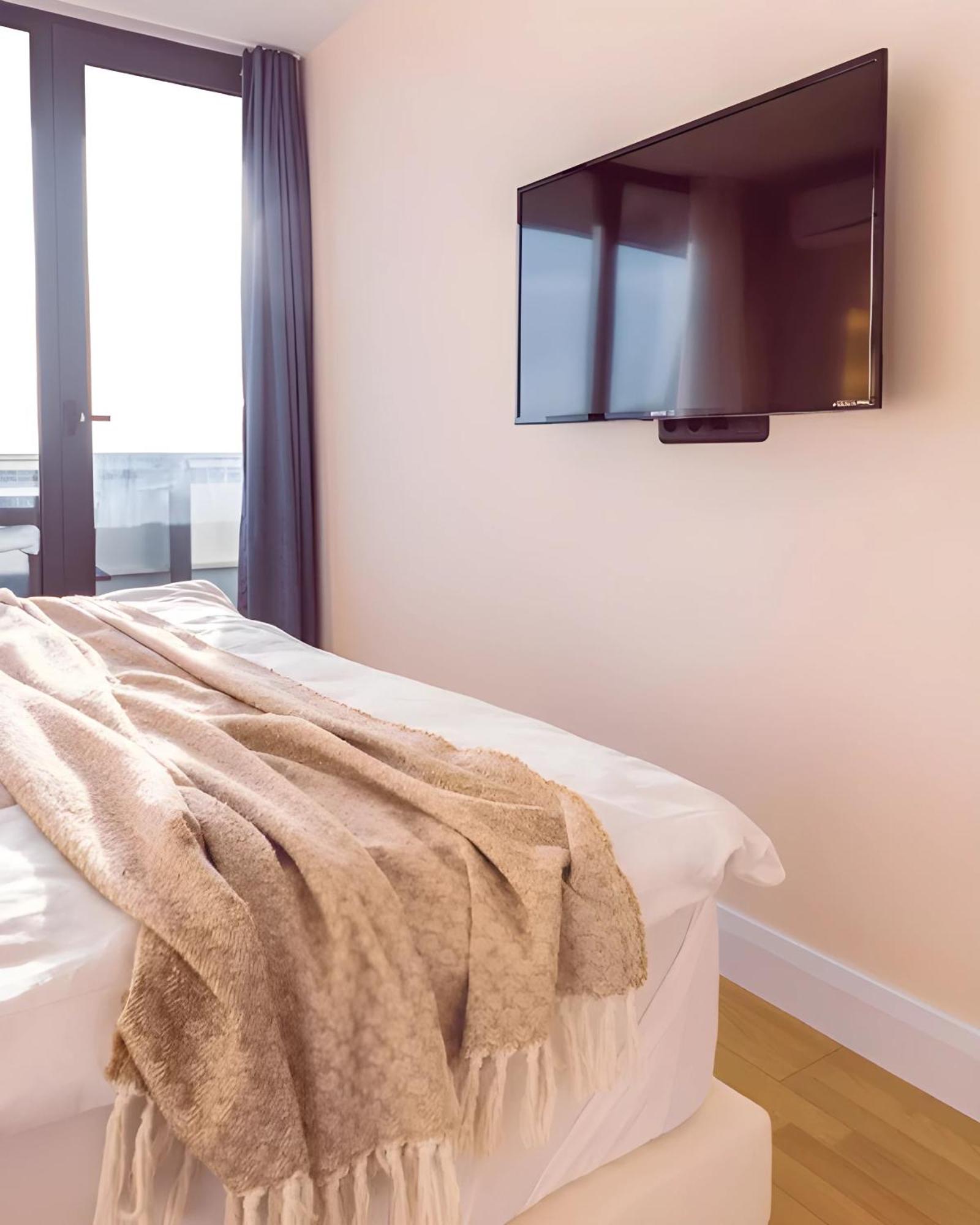 Luxury Orbi City Sea View Aparthotel Batumi Zewnętrze zdjęcie
