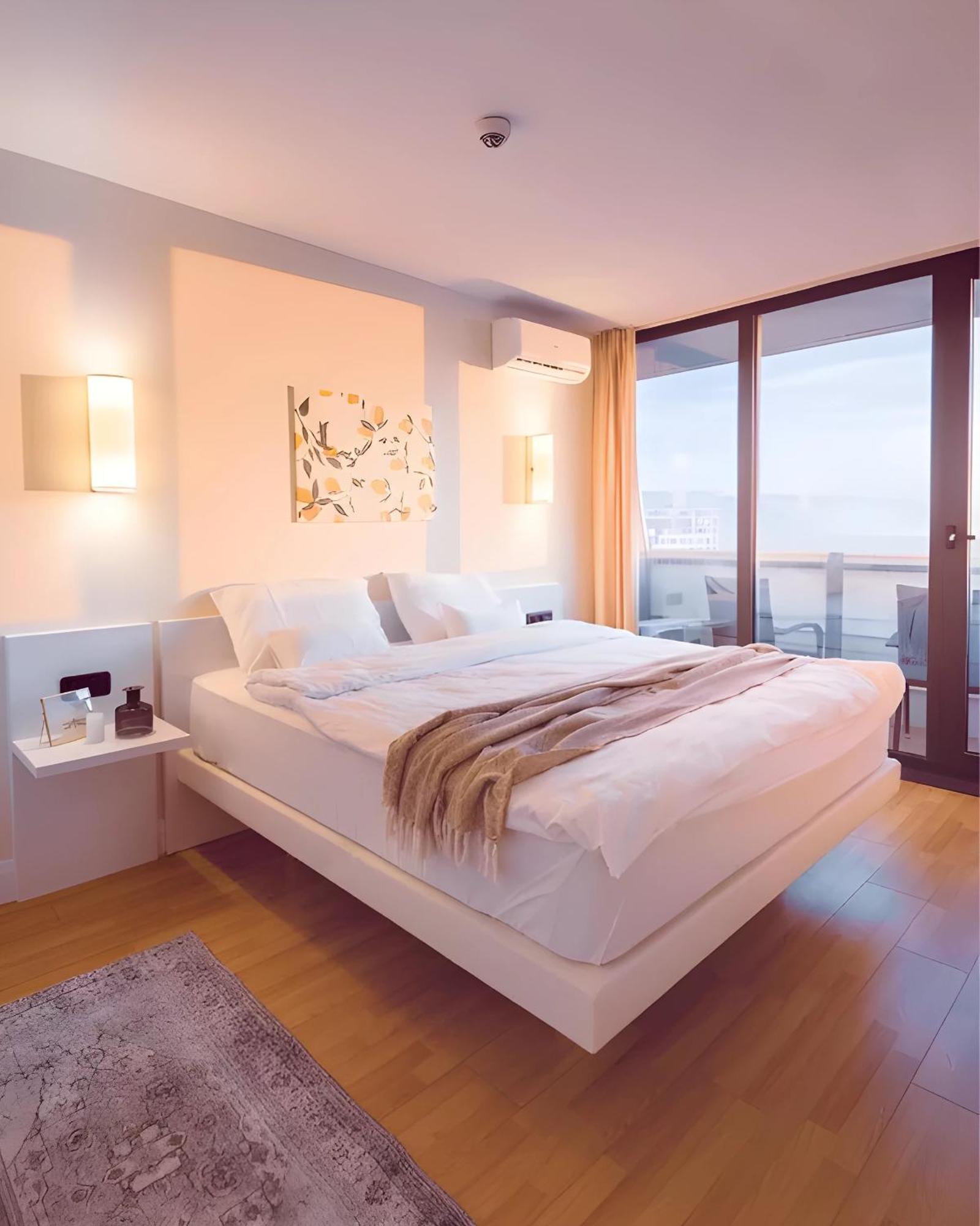 Luxury Orbi City Sea View Aparthotel Batumi Zewnętrze zdjęcie