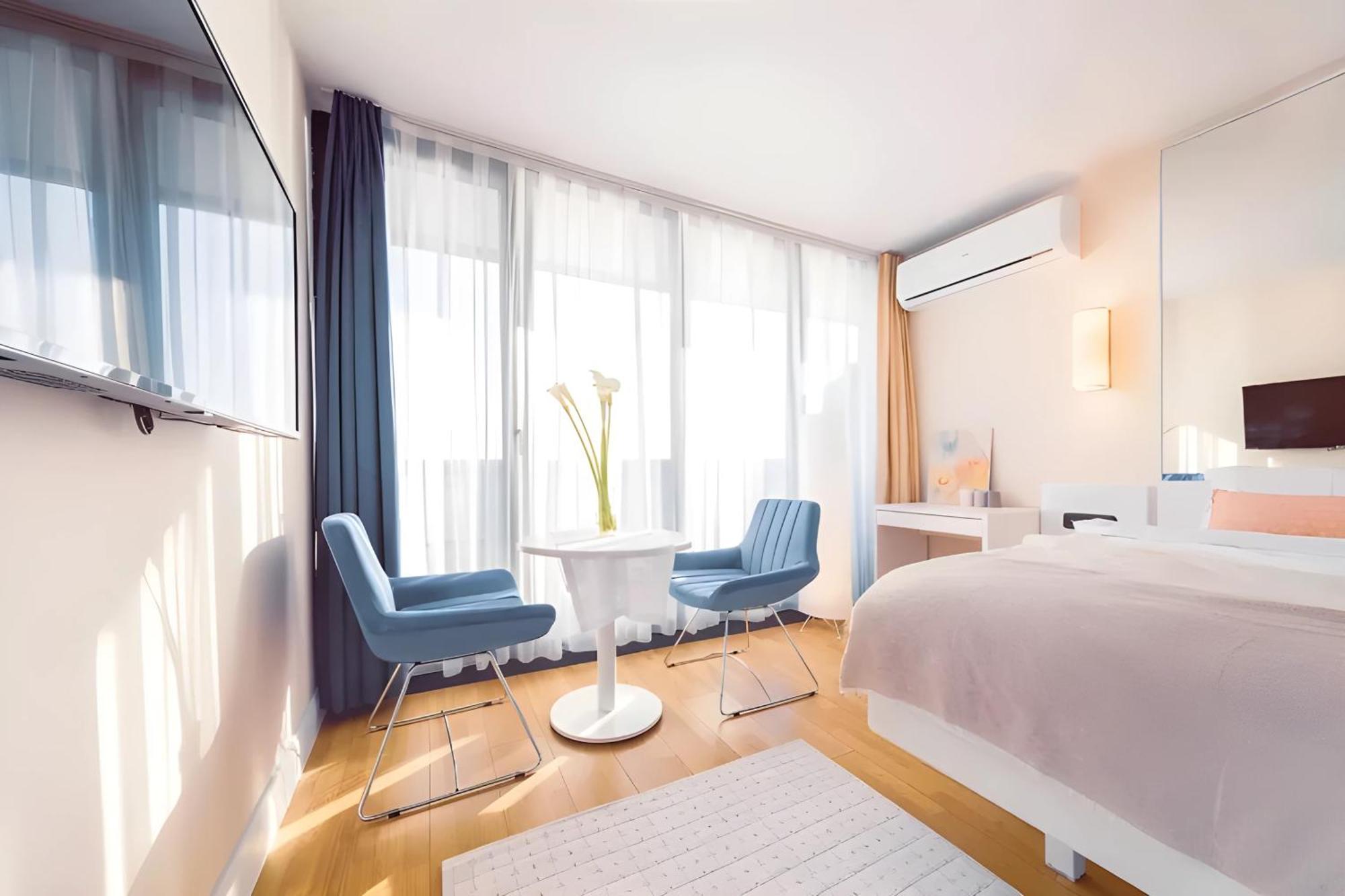 Luxury Orbi City Sea View Aparthotel Batumi Zewnętrze zdjęcie